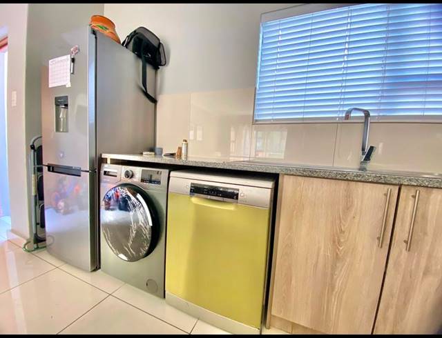 3 BEDROOM TOWNHOUSE FOR SALE IN PAULSHOF